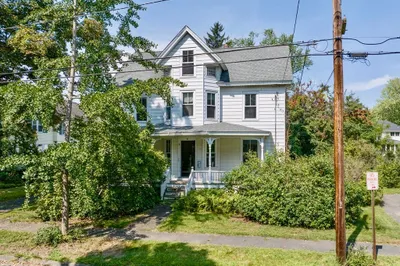 63 Washington Ave 1