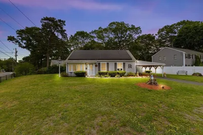 111 Ralph Mann Dr 1