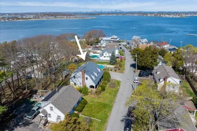 39 Squanto Rd