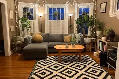 81 Jamaica St #1
