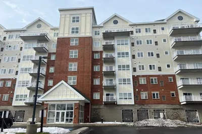 527 Pawtucket Blvd #406 1