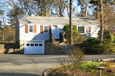1235 Orleans Road