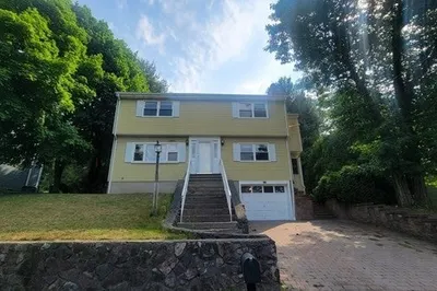 31 Audubon Rd 1