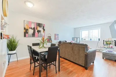 27 Willis St #18