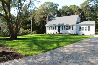 22 Pinehurst Dr 1