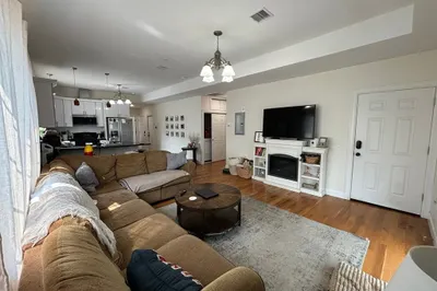 69 Appleton Street #2