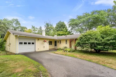 21 Bradford Rd