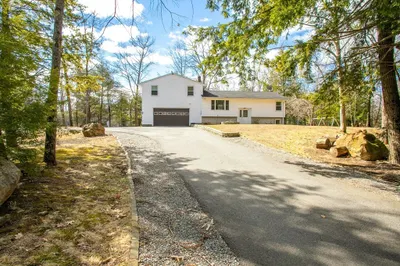 339 Maple St 1