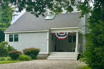 6 Samoset Rd