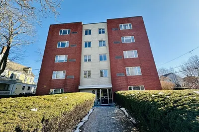 114 Pleasant Street #104 1