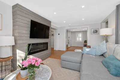 37 Hillcrest Ave 1