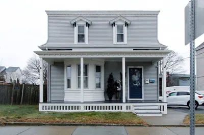 2107 South Main St 1