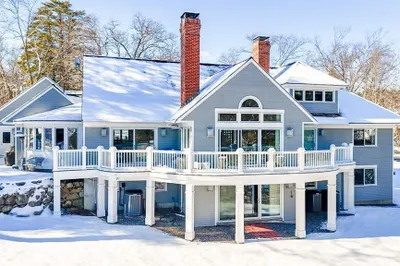 189 Country Club Way 1