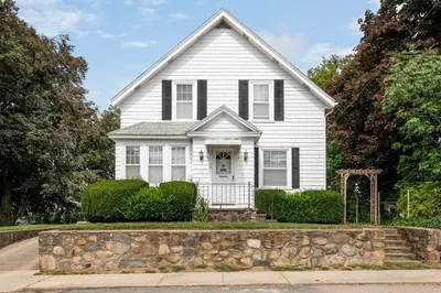 15 Carter Avenue 1