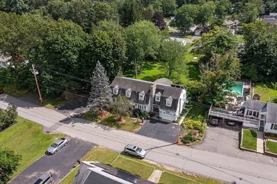196 Tisdale St 1
