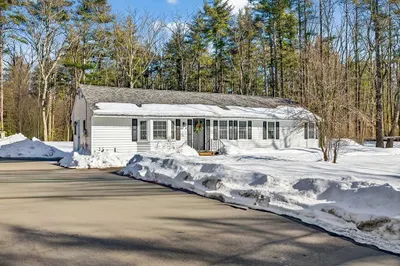370 W Townsend Rd 1