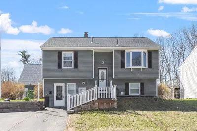 53 Laurel Hill Rd