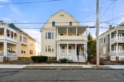 17 Roslyn St 1
