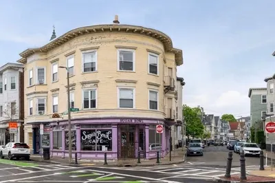 861 Dorchester Avenue #3 1