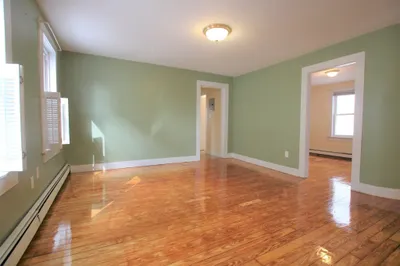 35 Danforth St #2