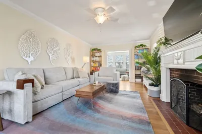 29 Saint Francis St 1