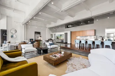 42 Chauncy Street #8A 1