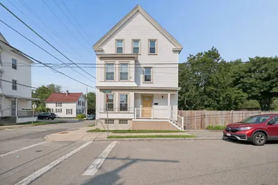185 Richmond St 1