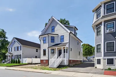 25 Richfield St #2 1
