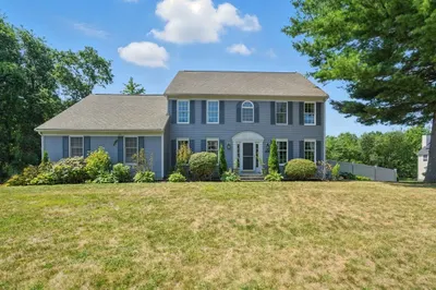 190 Connie Lane 1