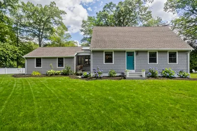 113 Chiswick St