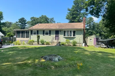 107 Hillcrest Road 1