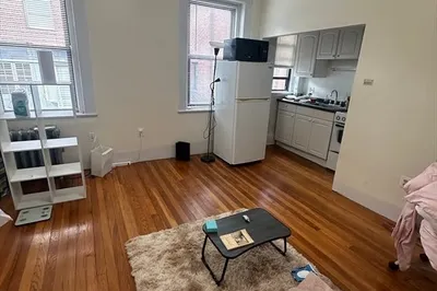 39 Hemenway Street #23