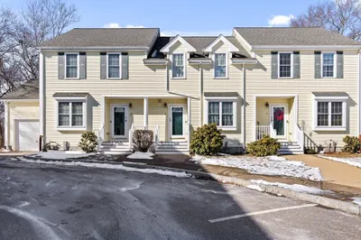 462 Court St #8 1