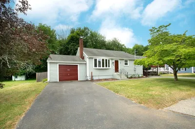 18 Oakwood Dr 1