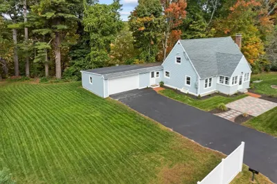 326 Still River Rd