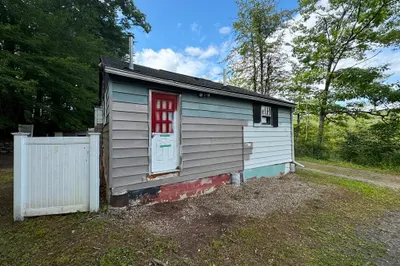 56 Poole Rd