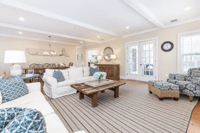3 Dolphin Ct 1