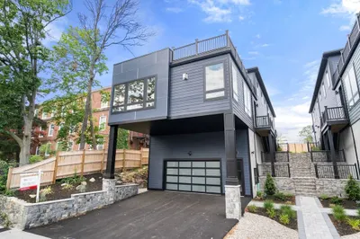 33 Evergreen St #2