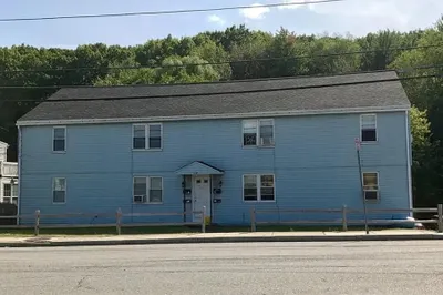 429 Mechanic St 1