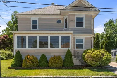 143 Spencer St 1