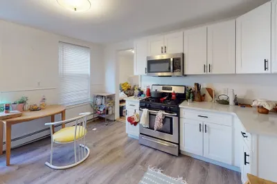 24 Maverick St #2