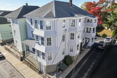 31 Choate St 1