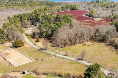 714 Snipatuit Rd 1