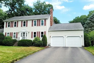 3 Evans Cir 1