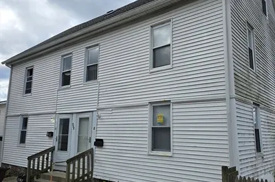 712 Lawrence St #2