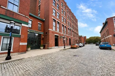 172 Middle St #206 1