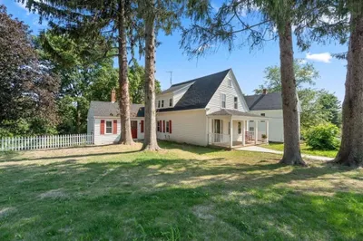 337 Boston Rd
