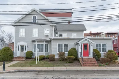 79-81 Franklin St