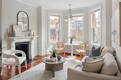 20 Hereford Street #3