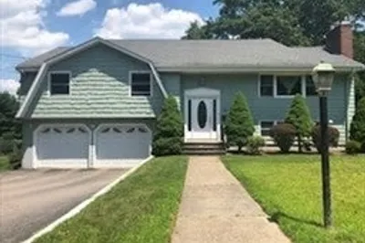794 Greendale Ave 1